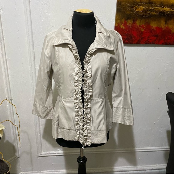 Samuel Dong Ruffle trend jacket size Medium - Picture 4 of 10
